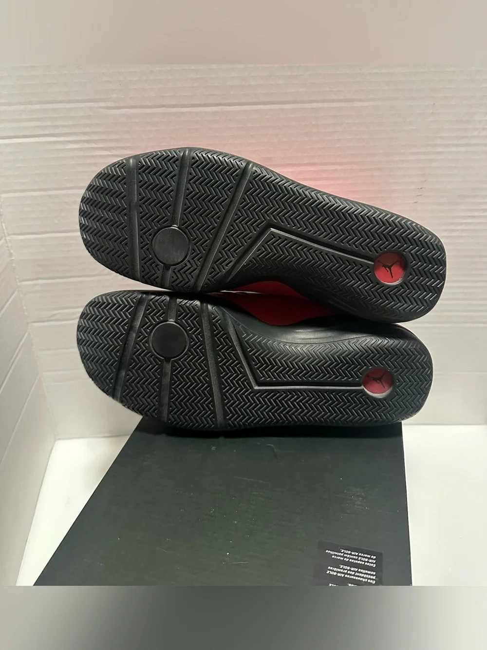 Jordan Men's Red and Black Low-Top Sneakers